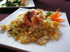 -Neary Khmer Restaurant