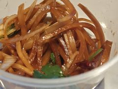 -靠山屯东北农家菜(八龙桥雅苑店)