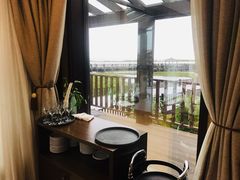 靠窗位-新木器时代餐厅(太湖新天地店)