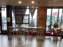 -汉堡王(梅村服务区南店)