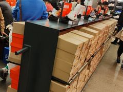 -NIKE上海青浦优选体验店