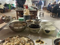 -正宗杨记普洱酸醋米线(总店)