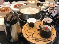 -煲王粤菜餐厅(中侨中心店)