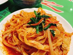 岐山擀面皮-令氏家外家周秦食府(高新店)