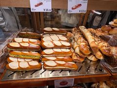 -小飞象面包公社(珠江路金鹰店)