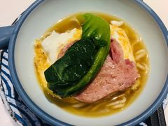 餐肉煎蛋公仔面-龙记香港茶餐厅(久光百货店)