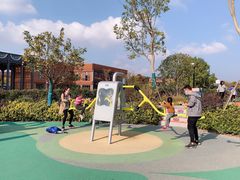 -季高兔窝窝亲子园(上海薰衣草公园店)