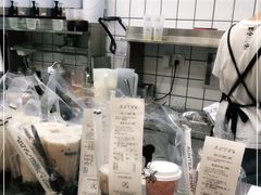 -沪上阿姨鲜果茶(桥头地铁站店)