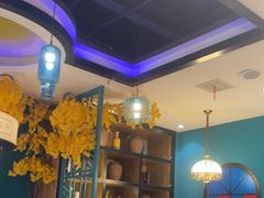 -黄泥岗·地道湖北菜(奥特莱斯店)