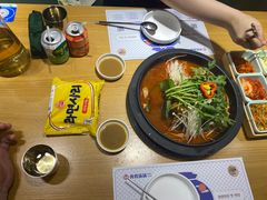 辣白菜脊骨火锅-韩香福脊骨汤锅(上杭路店)