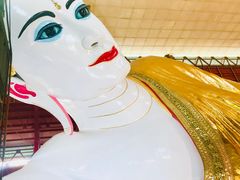 -ခြောက်ထပ်ကြီးရွှေသာလျောင်းဘုရားကြီး