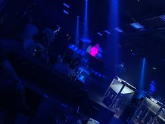 -TOP LIV Night Club 酒吧