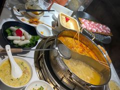 -领鲜天下·焗海鲜·花胶鸡(天目里店)