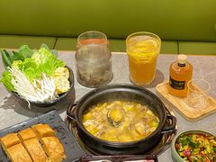 -品也·鲍鱼鸡火锅(皇庭广场店)