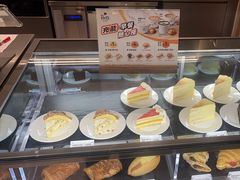 -Peet's 皮爷咖啡(海雅缤纷城店)
