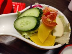蔬菜沙拉-胖哥俩肉蟹煲(悦荟广场店)
