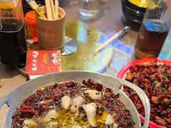 沸腾水煮鱼-蜀川川破店·江湖菜·烧烤(北京首店)