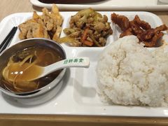 -绿轩厨房(于洪广场店)