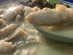 招牌黄鱼面-明呈黄鱼面馆(斜土路店)