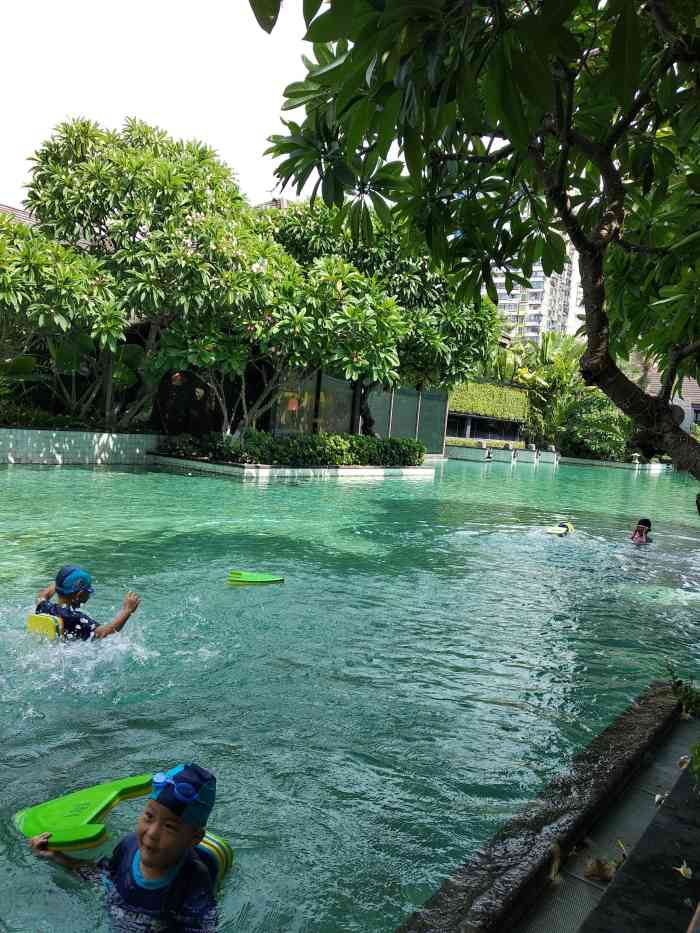 "随便拍照都非常好看,巴厘岛风格,但是需要