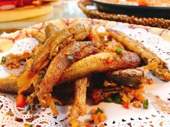 -年辉渔村·非遗传承餐厅(新丰江店)