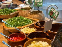 -云阿蛮云南生烫牛肉米线(奉贤路店)