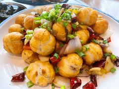 酸菜汤圆-邮亭陈鲫鱼·重庆老字号(大足直营店)