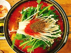 脊骨土豆汤-喇喇排骨火锅·传统韩式脊骨汤(望京西园总店)