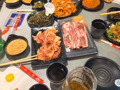 -啊美丽炭火烤肉(滑翔一店)
