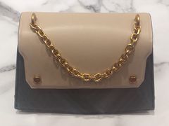 -CHARLES&KEITH(乐峰广场店)