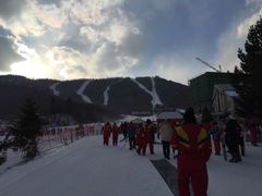 -亚布力新体委滑雪场
