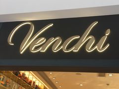 -VENCHI 闻绮(上海佛罗伦萨小镇店)