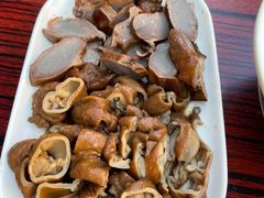 -香辉食馆(新兴路店)
