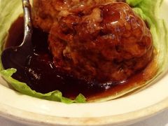 蛋黄狮子头-峨嵋酒家(德内店)