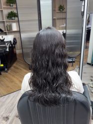 -奈川烫染Salon