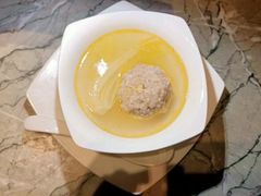 清炖狮子头-萬國春·中菜馆(颐和公馆店)