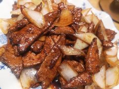洋葱炒肝-同合居·非遗东北菜(红博会展店)
