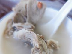 -江湖亮亮蒸虾大排档烤全羊清真(武汉总店)