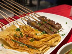 -龙巢盱眙龙虾·牛蛙·烧烤宵夜(八卦岭店)