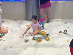 -第五极儿童乐园