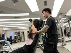 -琪航健身工作室(杨高南路地铁站店)