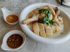 白切文昌鸡-琼菜坊·无鸡不成宴·海南菜老爸茶糟粕醋(海口骑楼老街店)