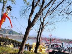 -墨潭桃花岛风景区
