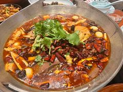 -川流不息·地道川菜·小龙虾(新松江路店)