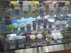 零售区-Blueglass酸奶(财富购物中心店)