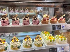 -罗森尼娜(德思勤店)