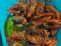 -527烧烤·龙虾·精酿酒(小石城美乐城店)