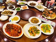 -鸿宾楼(展览馆路店)