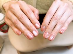 -Nail Me美甲美睫