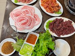 -韩风烤牛肉冷面店